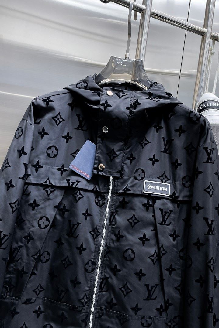 Louis Vuitton Outwear